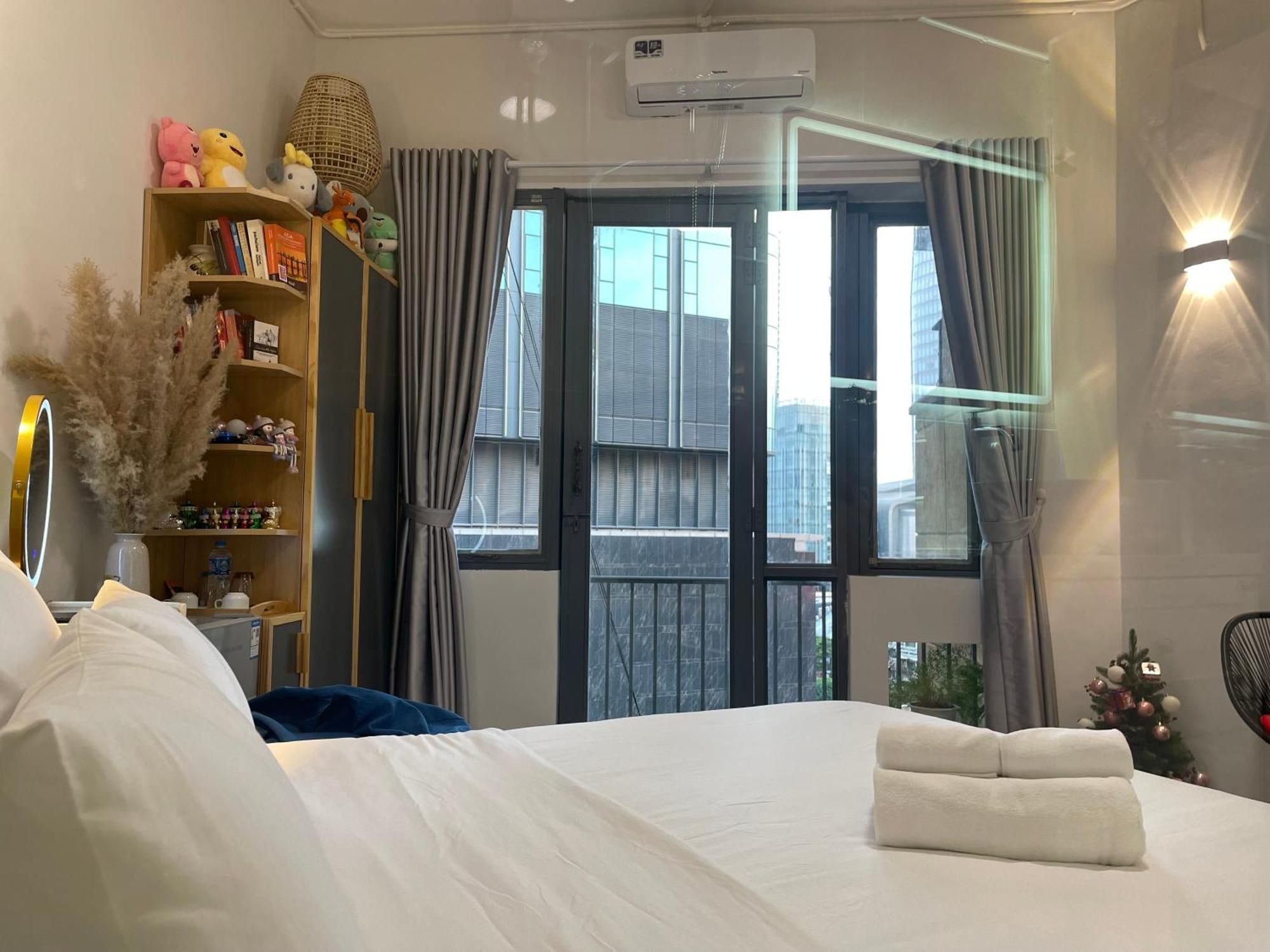 6Even Hotel - Have A Staycation In The Cafe Apartments Building Ho Şi Min Dış mekan fotoğraf