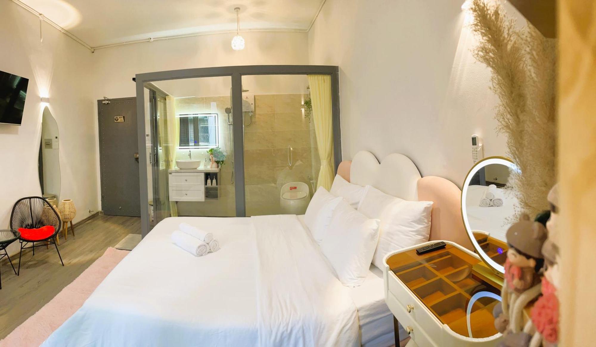 6Even Hotel - Have A Staycation In The Cafe Apartments Building Ho Şi Min Dış mekan fotoğraf