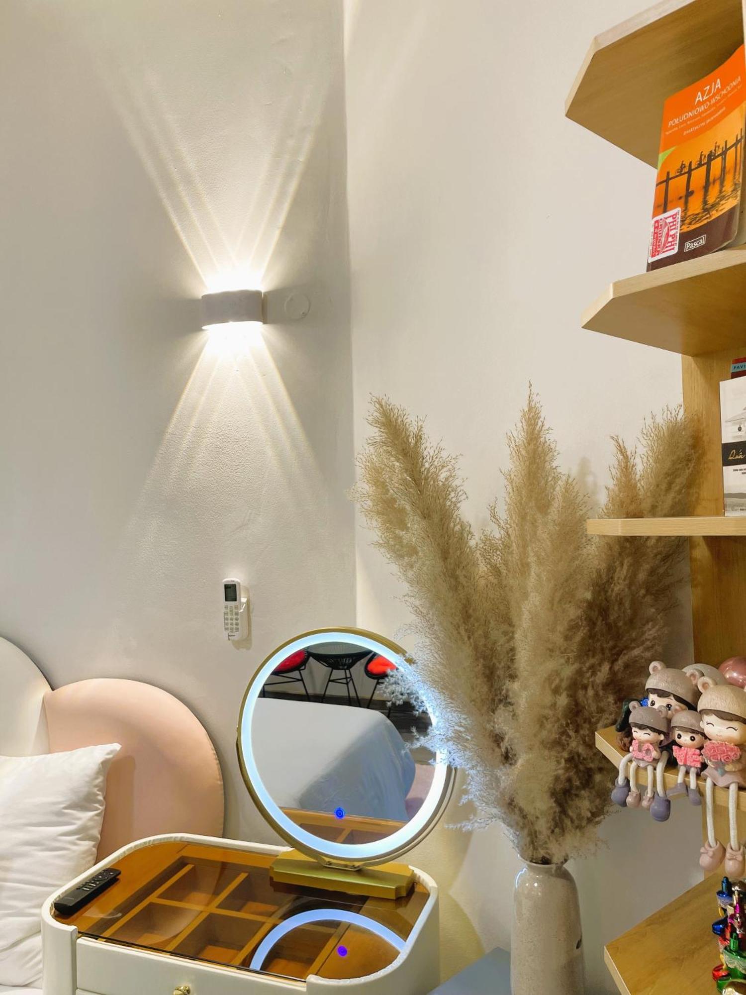 6Even Hotel - Have A Staycation In The Cafe Apartments Building Ho Şi Min Dış mekan fotoğraf