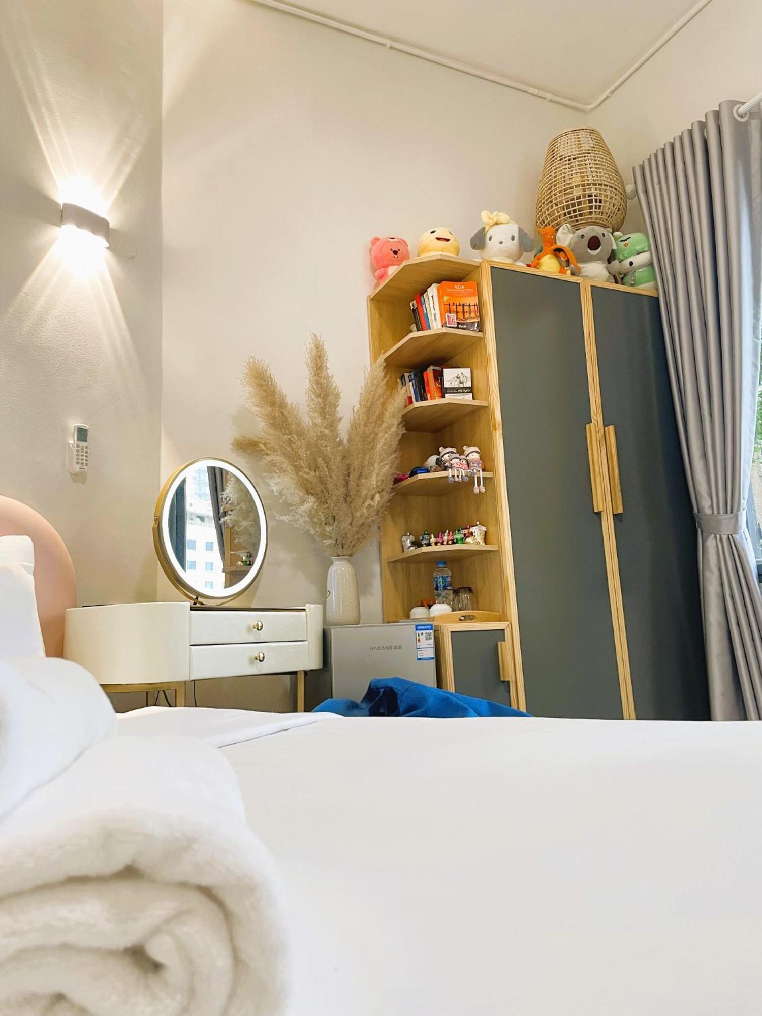 6Even Hotel - Have A Staycation In The Cafe Apartments Building Ho Şi Min Dış mekan fotoğraf