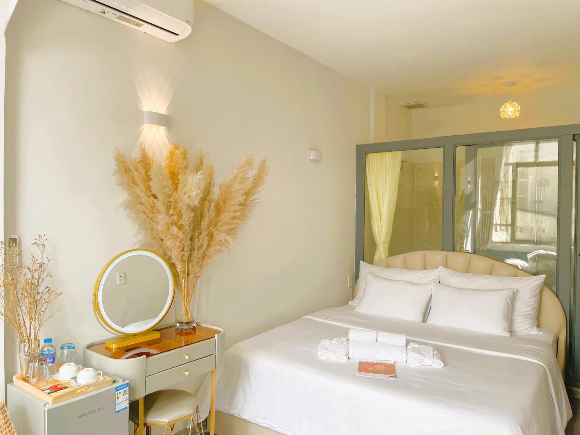 6Even Hotel - Have A Staycation In The Cafe Apartments Building Ho Şi Min Dış mekan fotoğraf