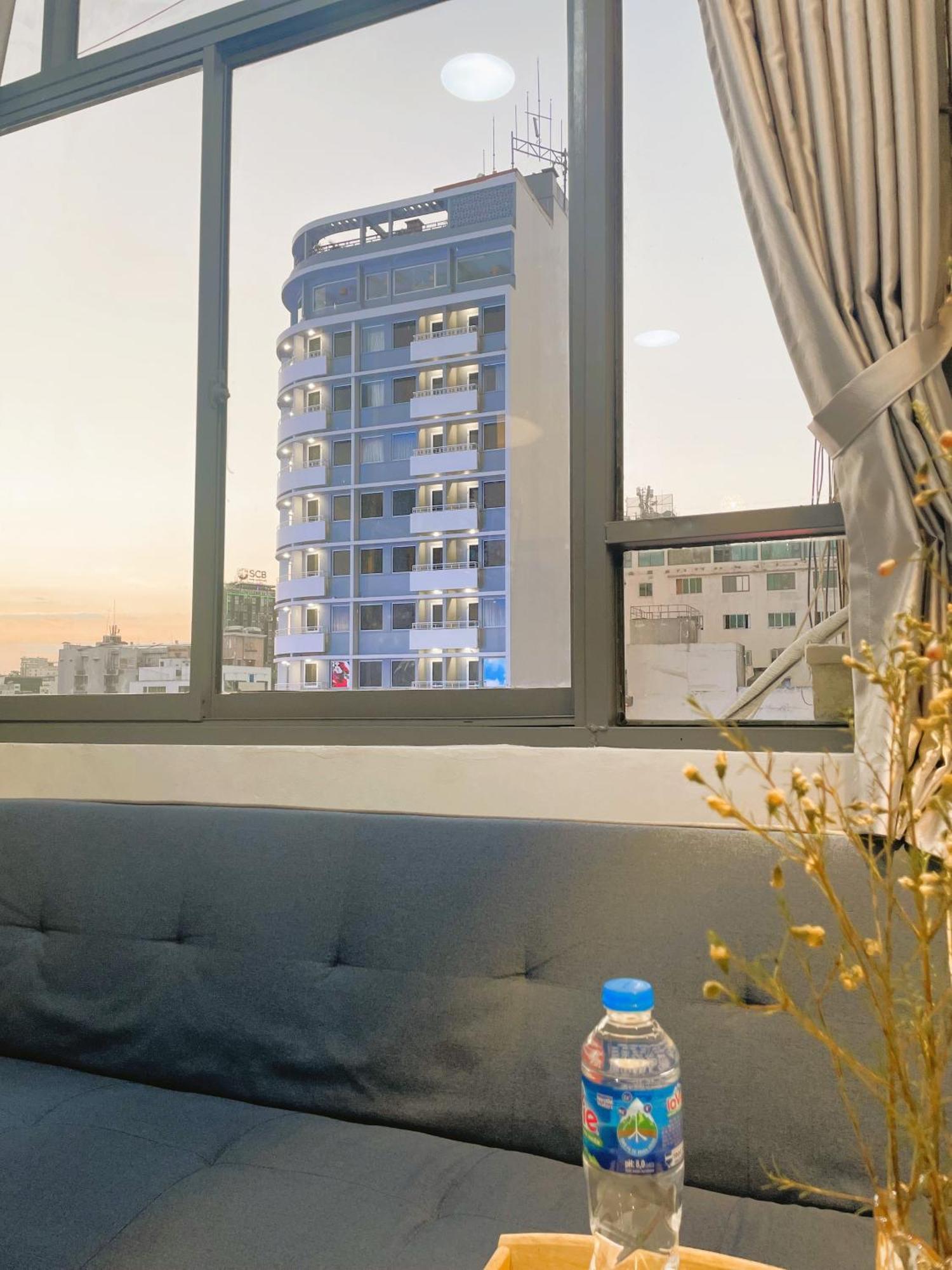 6Even Hotel - Have A Staycation In The Cafe Apartments Building Ho Şi Min Dış mekan fotoğraf