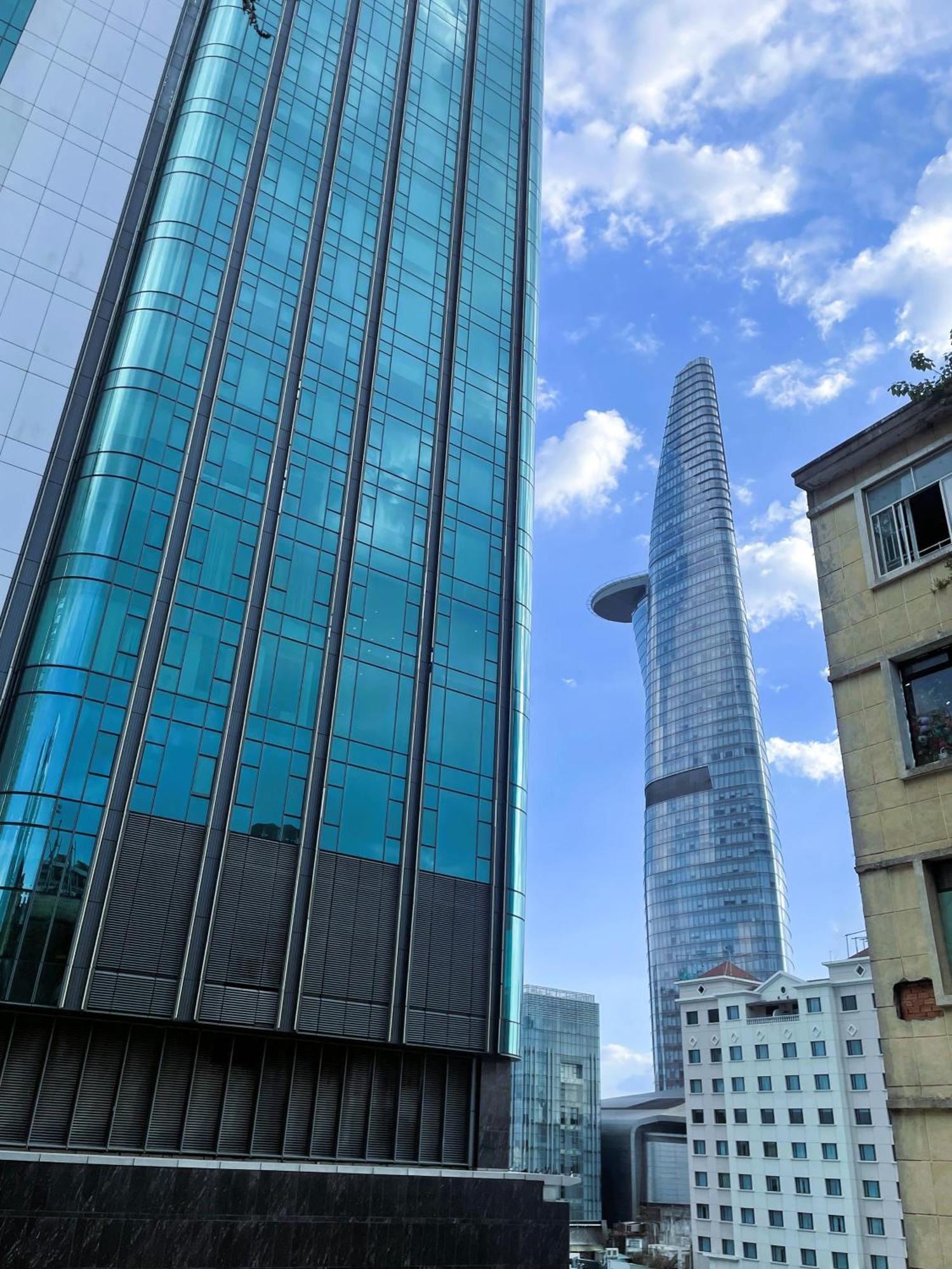 6Even Hotel - Have A Staycation In The Cafe Apartments Building Ho Şi Min Dış mekan fotoğraf