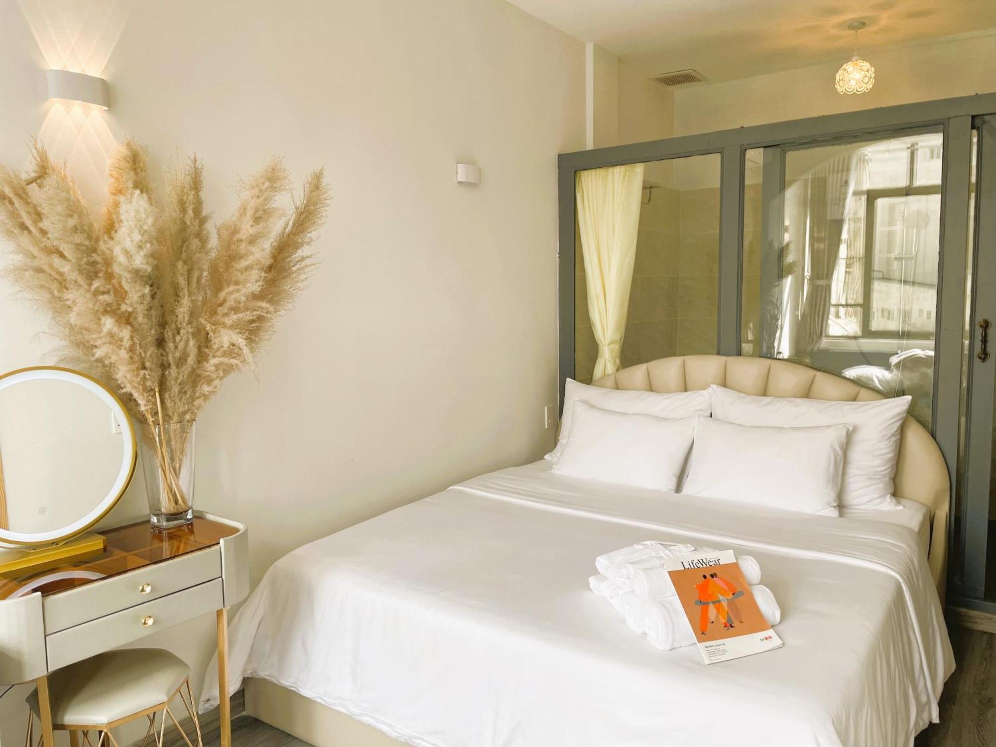 6Even Hotel - Have A Staycation In The Cafe Apartments Building Ho Şi Min Dış mekan fotoğraf