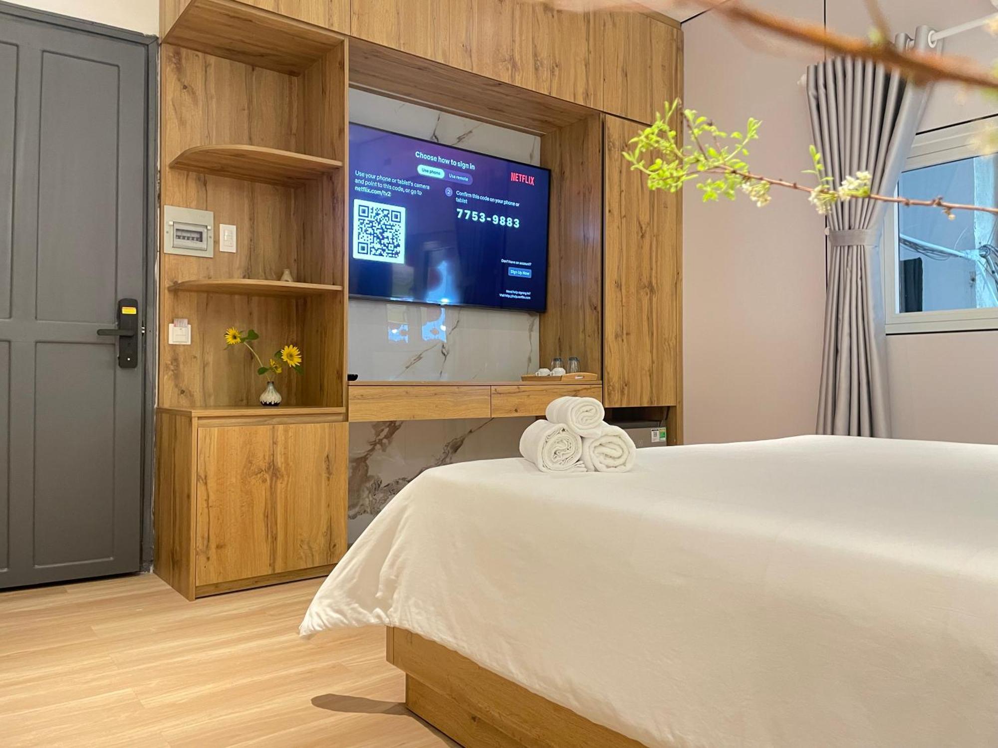 6Even Hotel - Have A Staycation In The Cafe Apartments Building Ho Şi Min Dış mekan fotoğraf