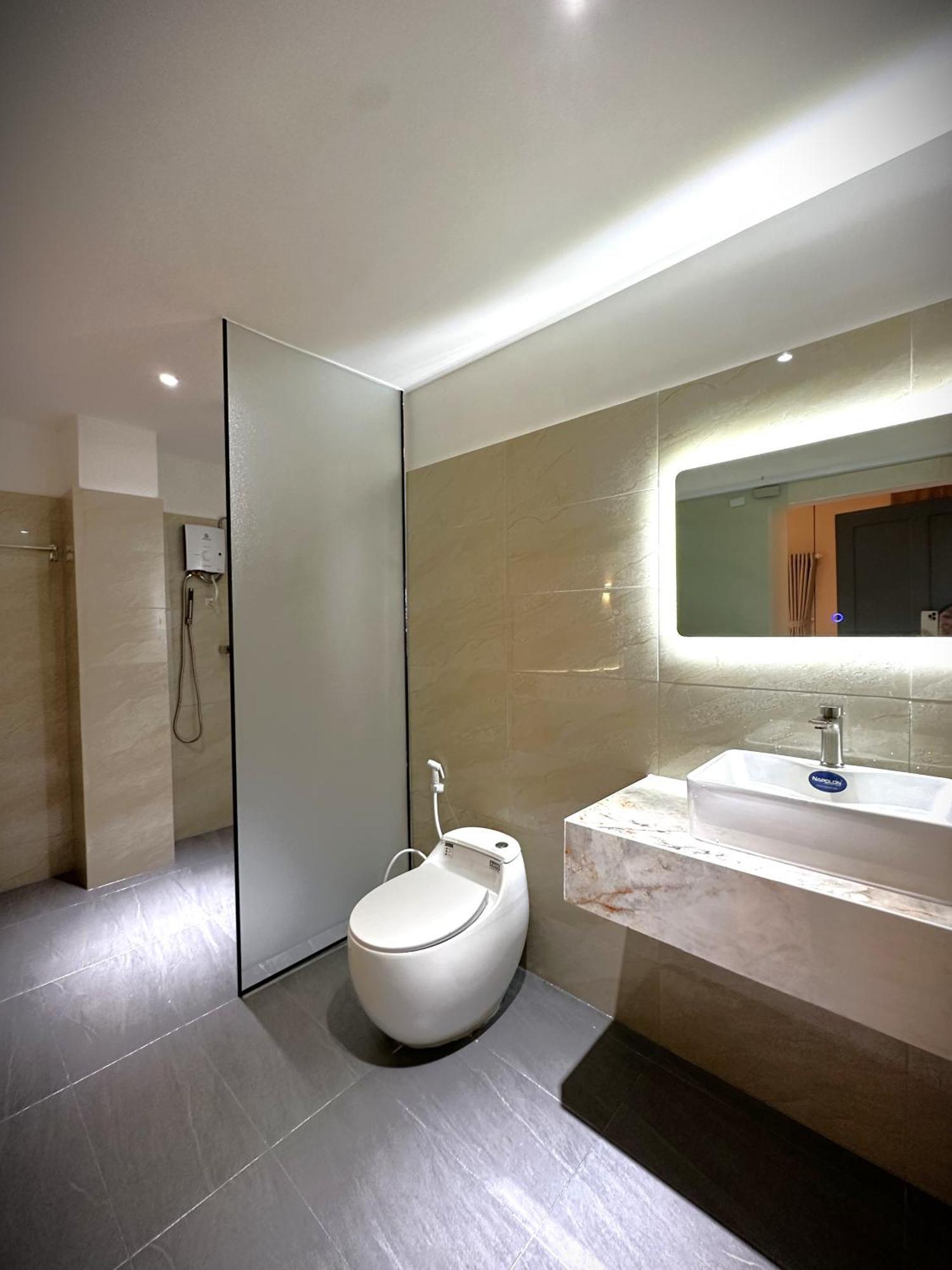 6Even Hotel - Have A Staycation In The Cafe Apartments Building Ho Şi Min Dış mekan fotoğraf