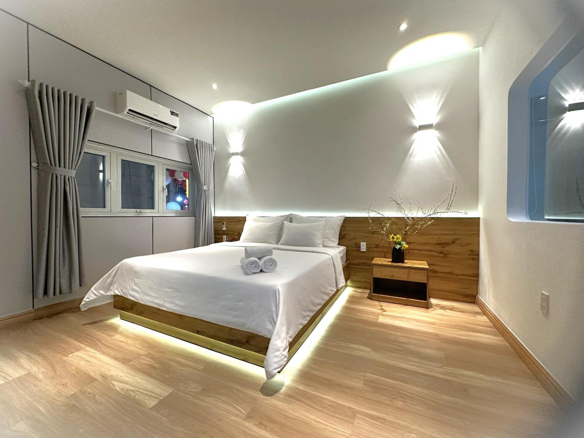 6Even Hotel - Have A Staycation In The Cafe Apartments Building Ho Şi Min Dış mekan fotoğraf